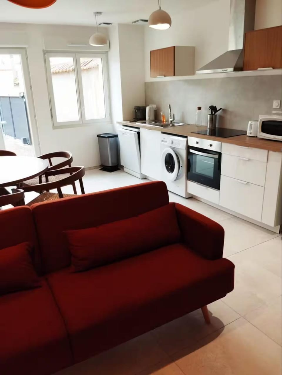 La Grange - Maison et Parking - Portes de Chartres House in Île-de-France