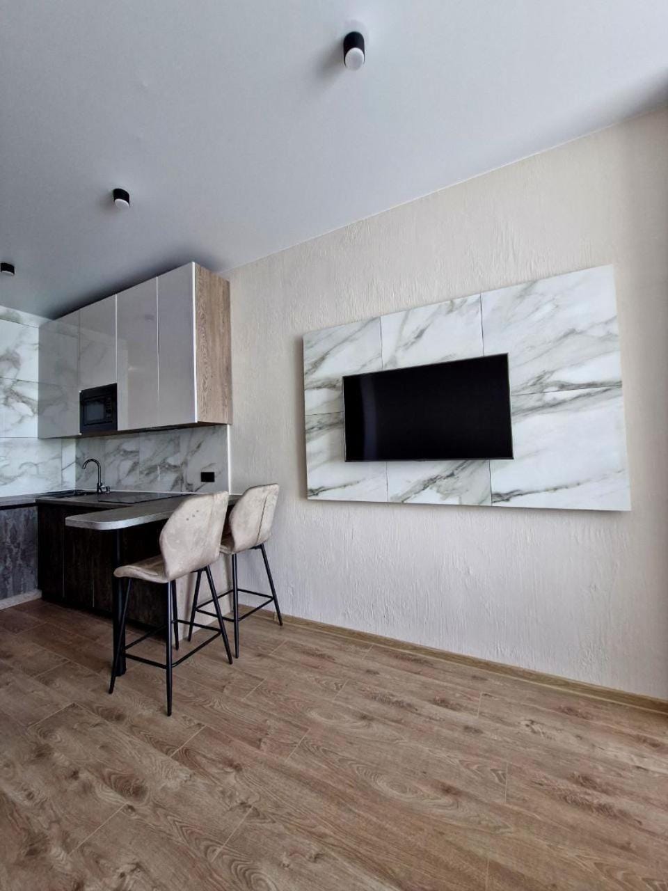 Квартира студія біля моря Одеса ЖК Аквамарин Apartment in Odessa