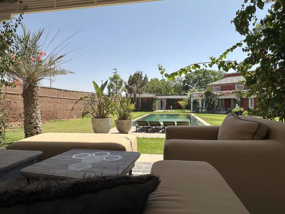 Patio, Garden, Living room, Garden view