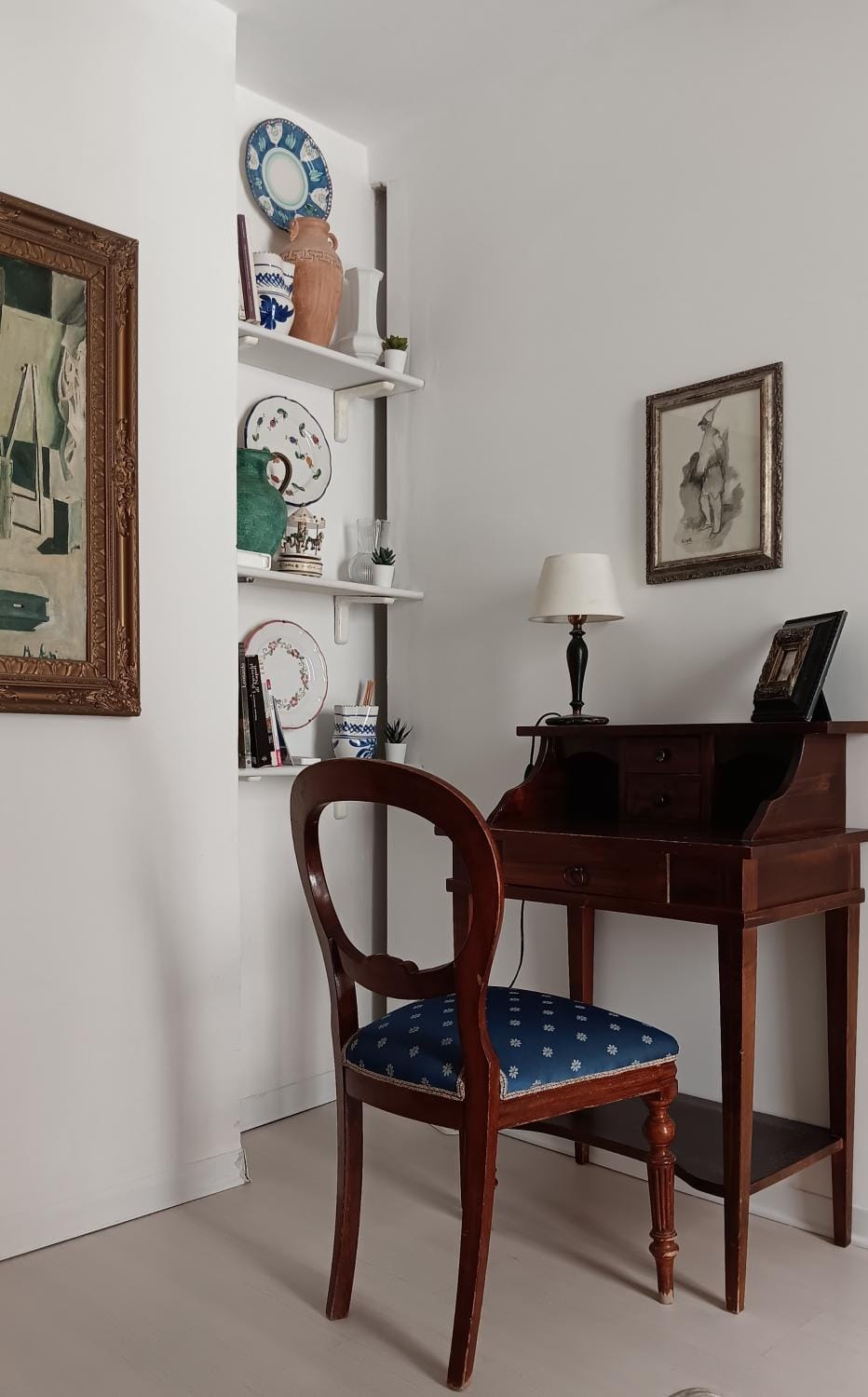 Donnaregina Apartment in Naples