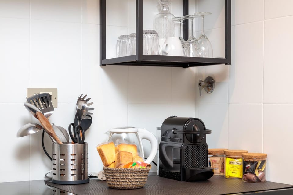 Coffee/tea facilities, Kitchen or kitchenette, minibar