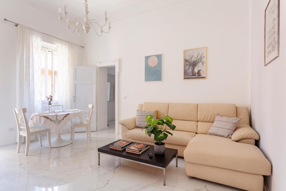 Centrale-Duomo - attaccato M1 e M2 con WIFI & AC Apartment in Milan