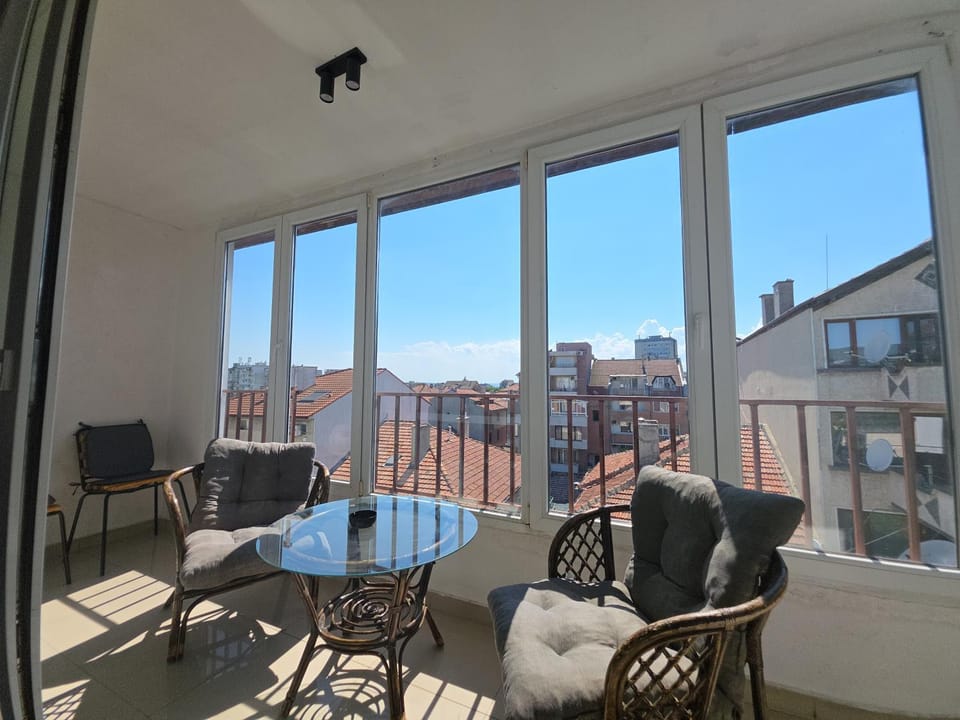 View (from property/room), Balcony/Terrace