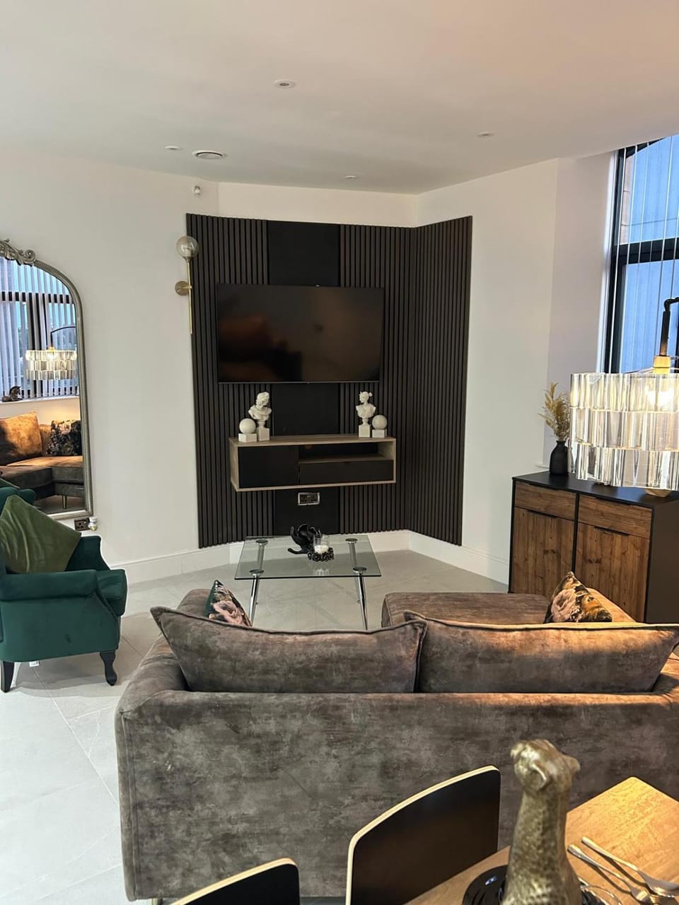 Bradford 2BR Luxury Central Apartment Apartment in Bradford
