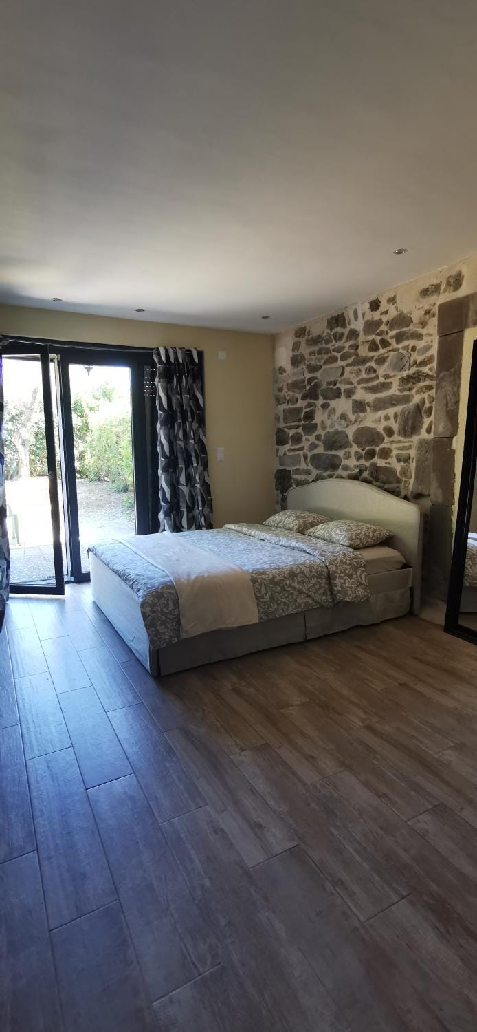 Mountain Swiss Inn Apartment in Canton of Geneva