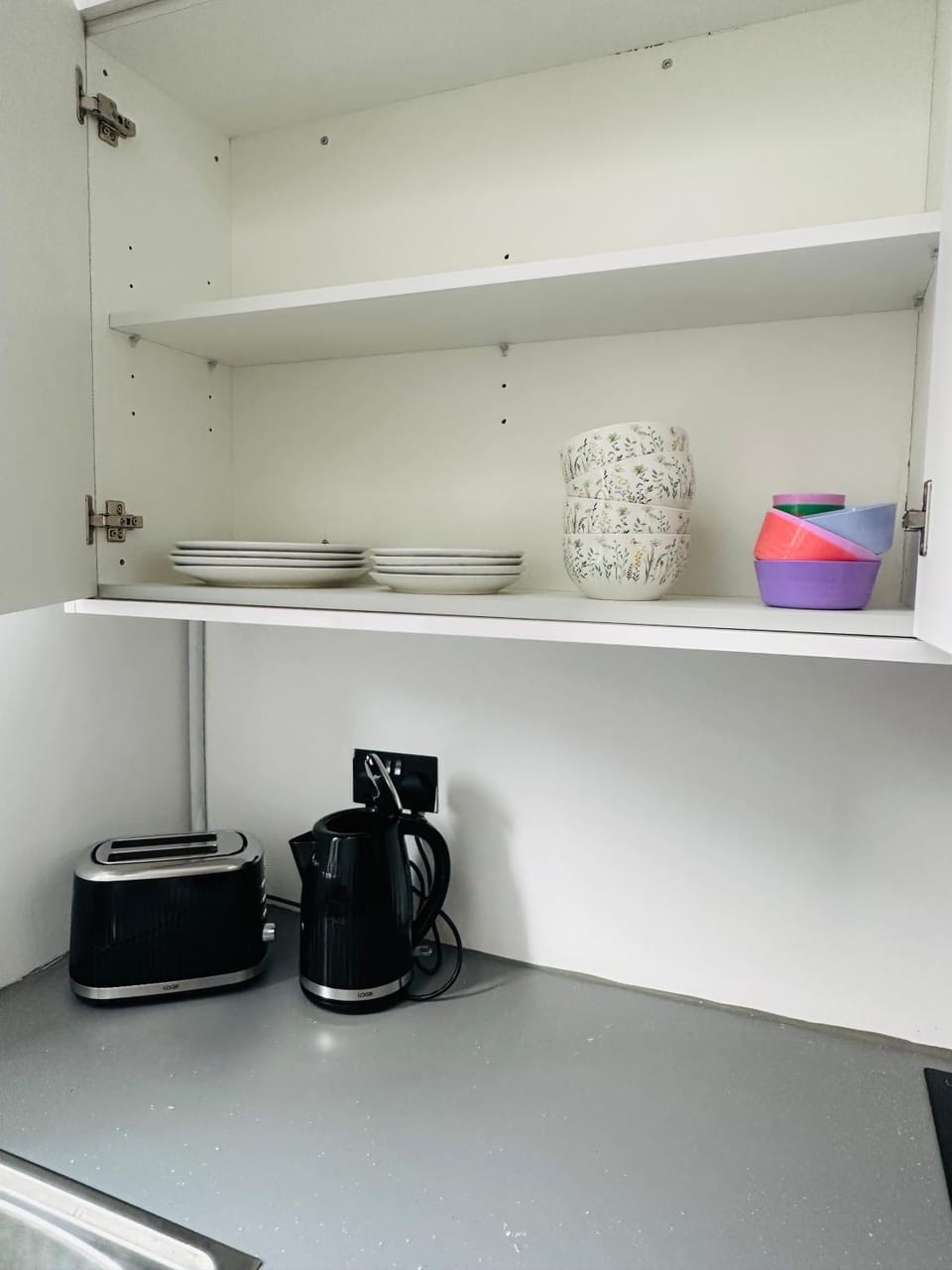 Kitchen or kitchenette, kitchen