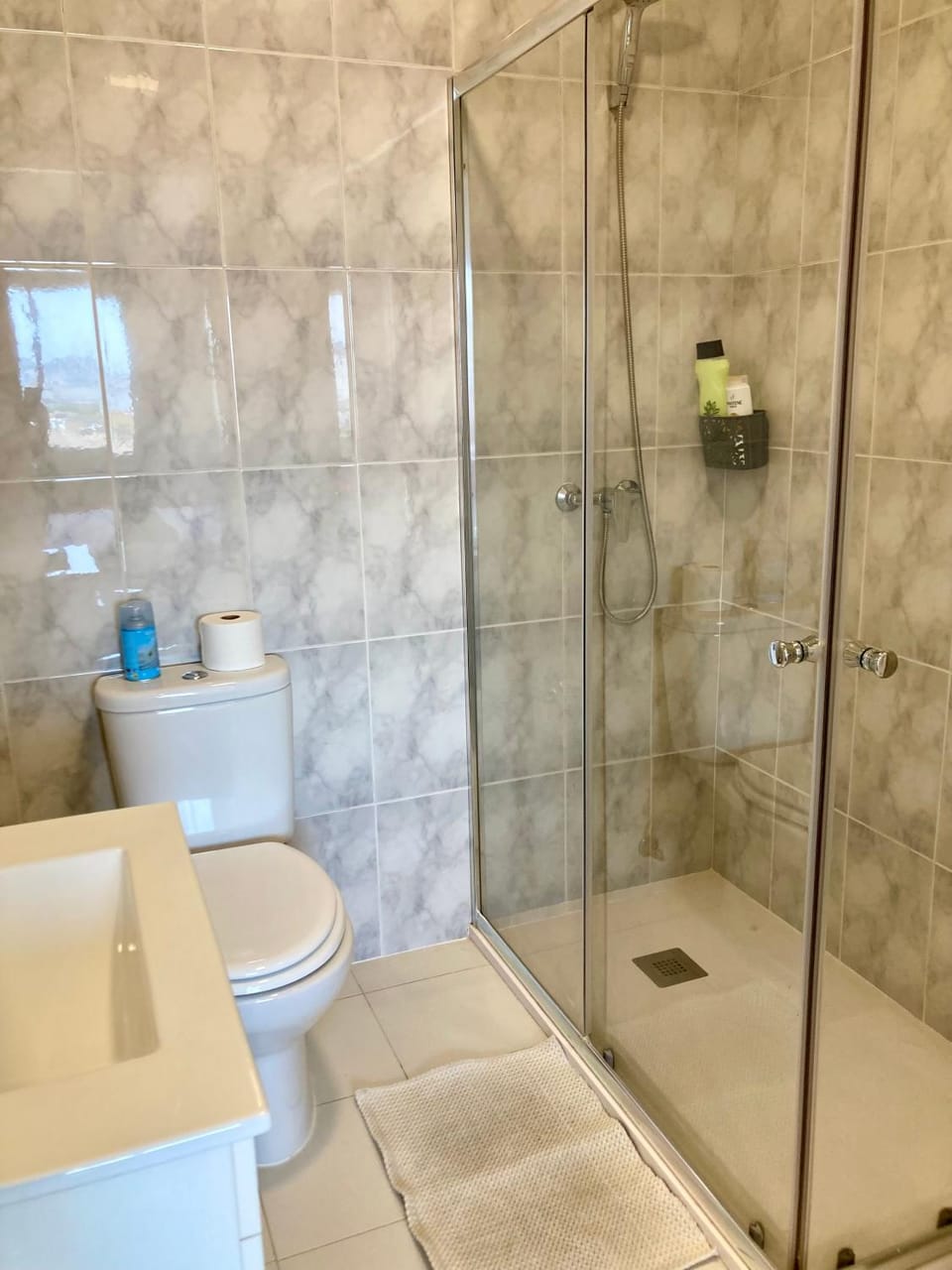 Good Energies Room in Málaga Center with Private Bathroom Vacation rental in Malaga