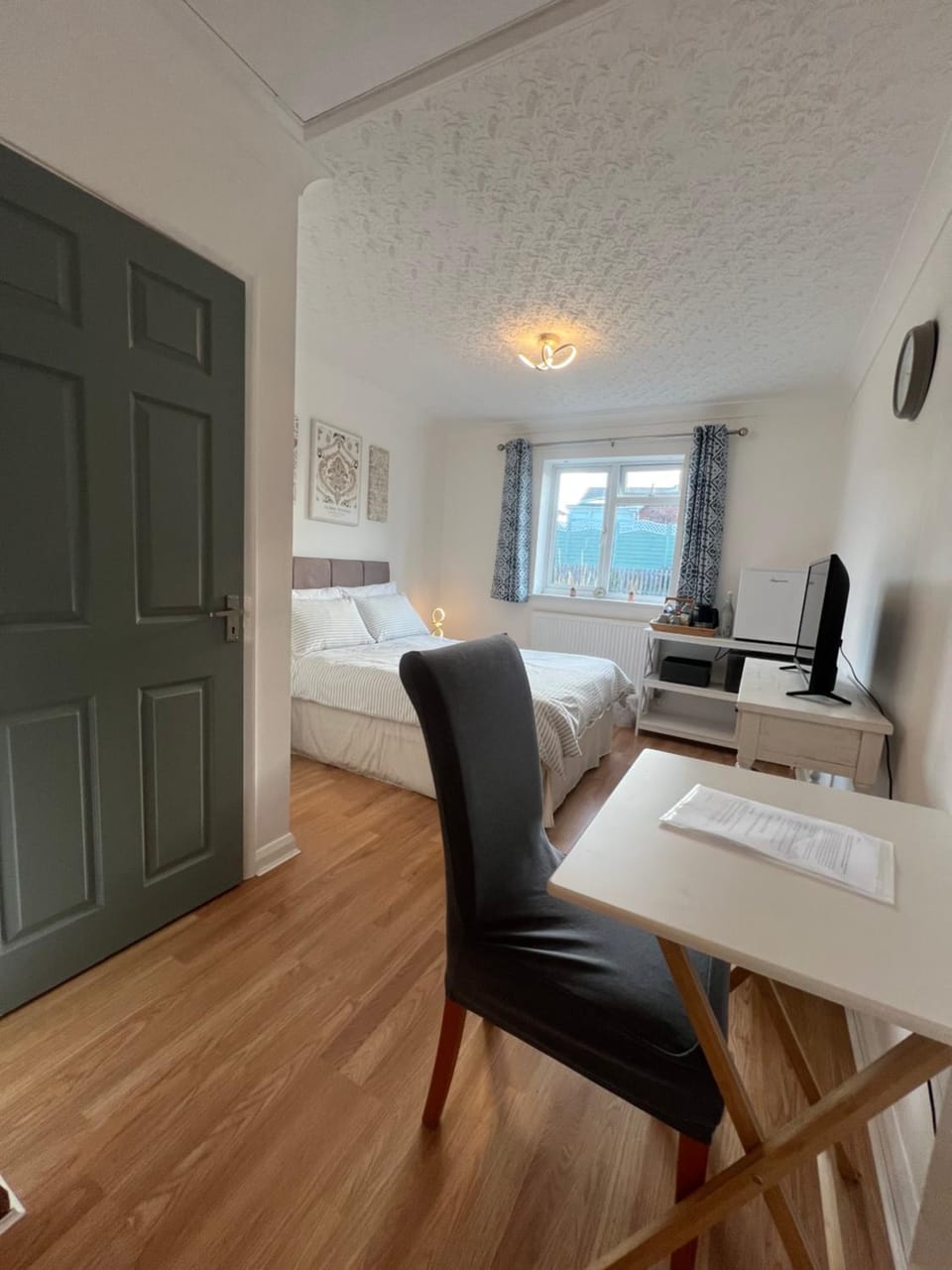 The Bungalow by SJP - Double Room Vacation rental in Kettering
