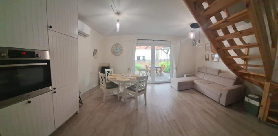 Zakątek Rumiankowa Rewal House in West Pomeranian Voivodeship, Poland