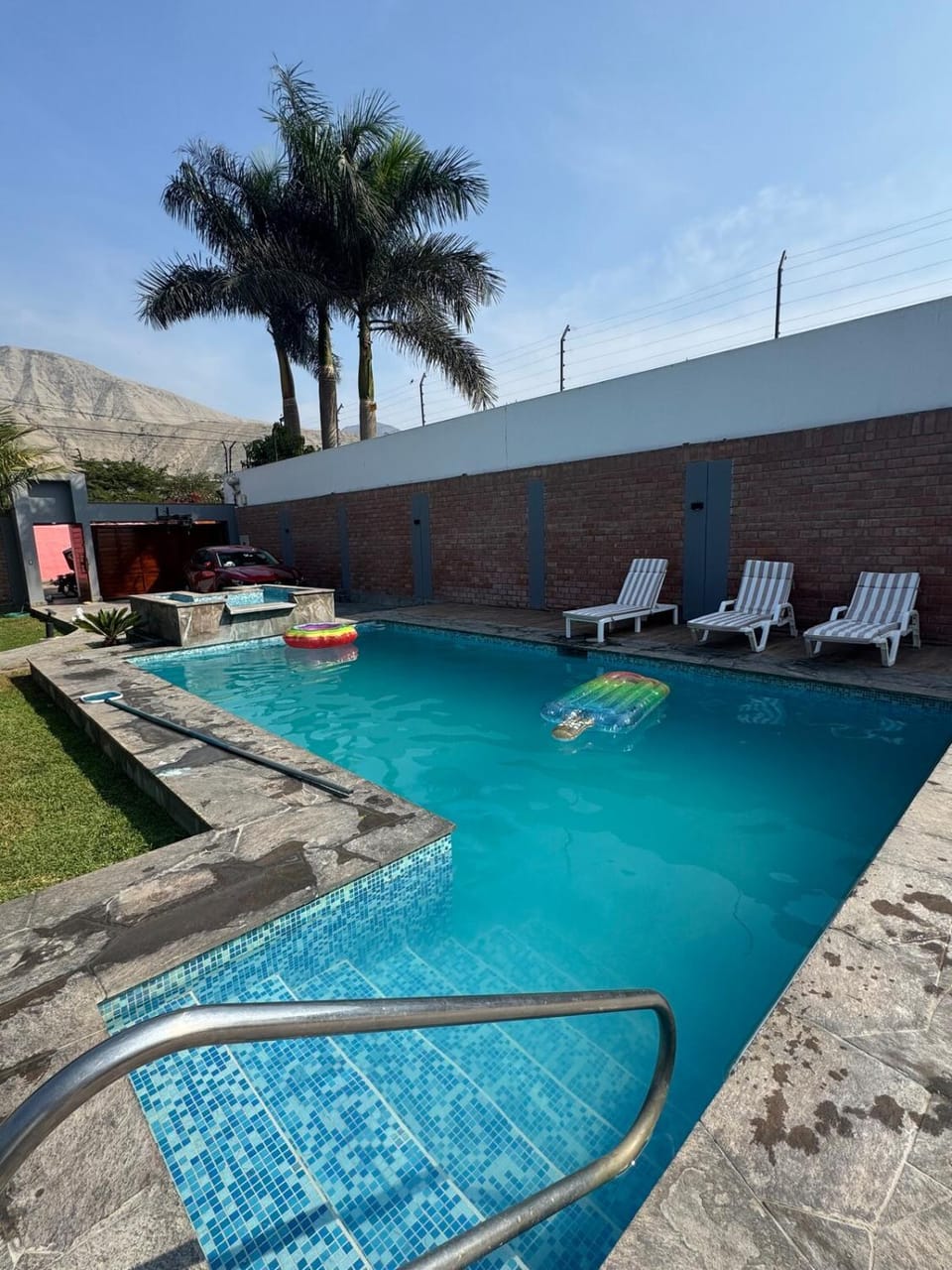 Swimming pool, Swimming pool, sunbed