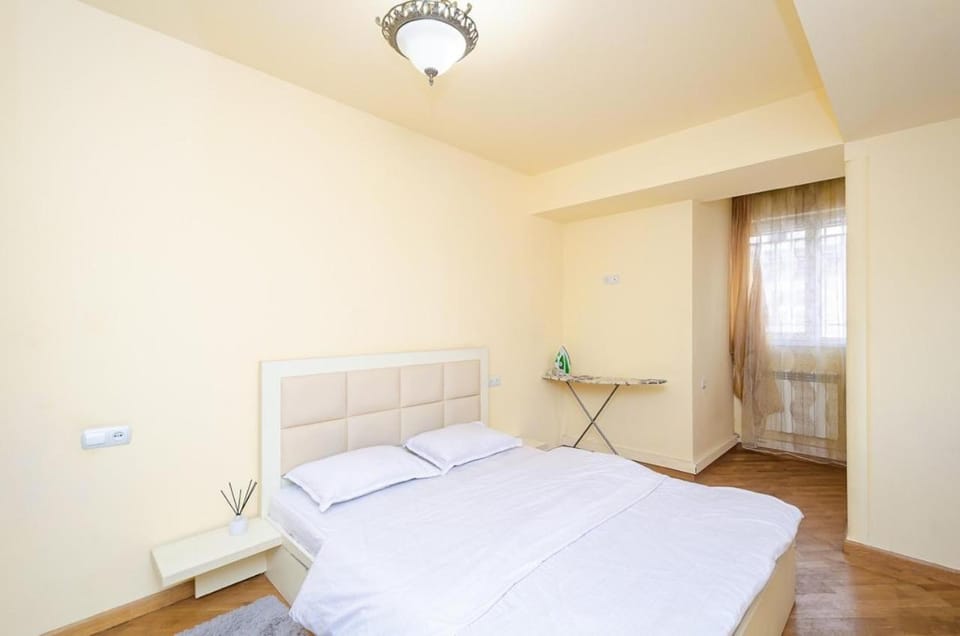 15A7Great apartment in the very center of Yerevan Apartment in Yerevan
