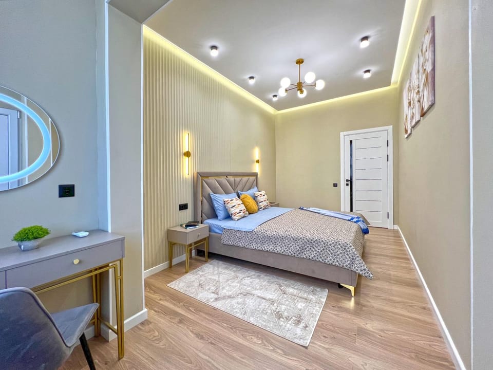 Bed, Photo of the whole room, Bedroom, wardrobe