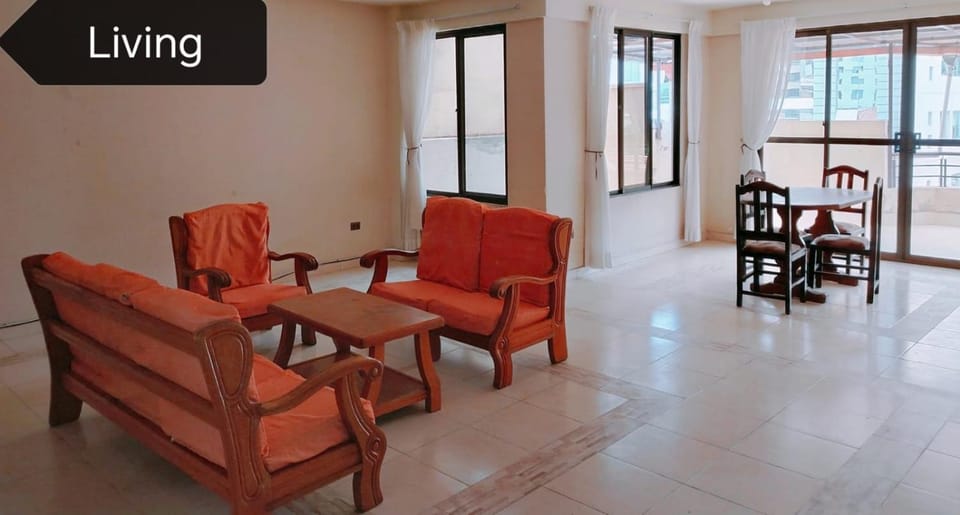 Zona Premium - Amplio Dep Apartment in Cochabamba