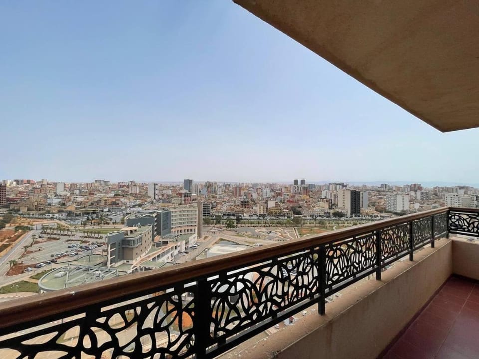 Appartement F3 Apartment in Oran