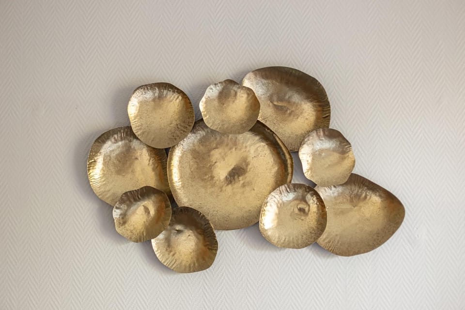 7mn walk to Metro, in ApartHotel Apartment in Puteaux