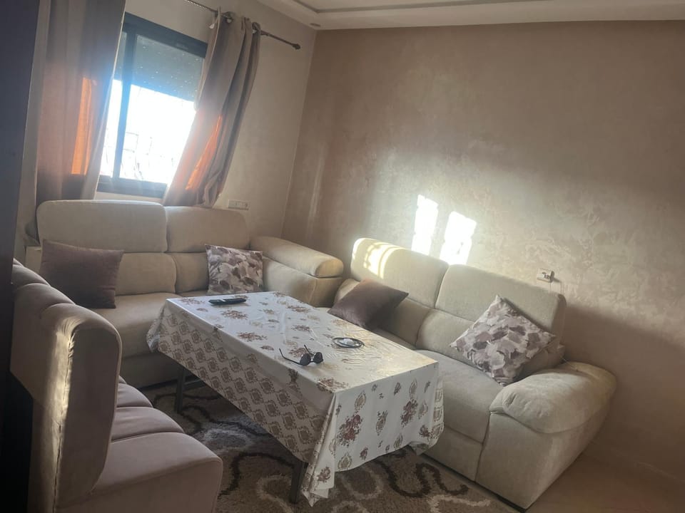 Appartement bien équipé est situé au centre ville Apartment in Rabat-Salé-Kénitra