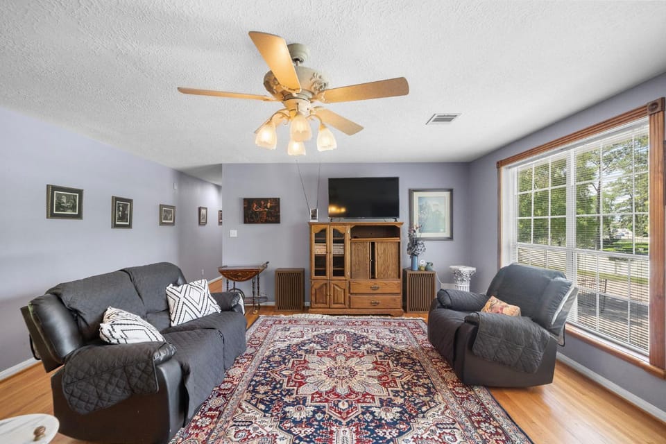 The Lofthouse 3BR Comfort Stay Apartment in Houston