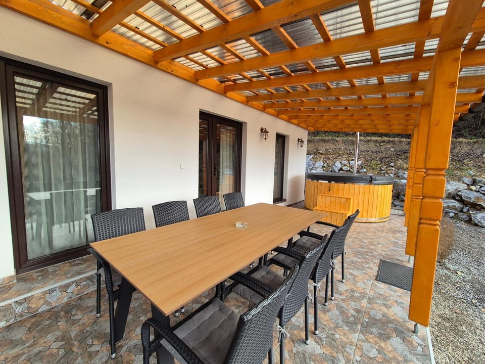 Day, Balcony/Terrace