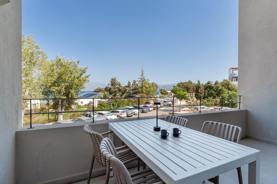 NOMIA Seaside Living Apartment in Lasithi