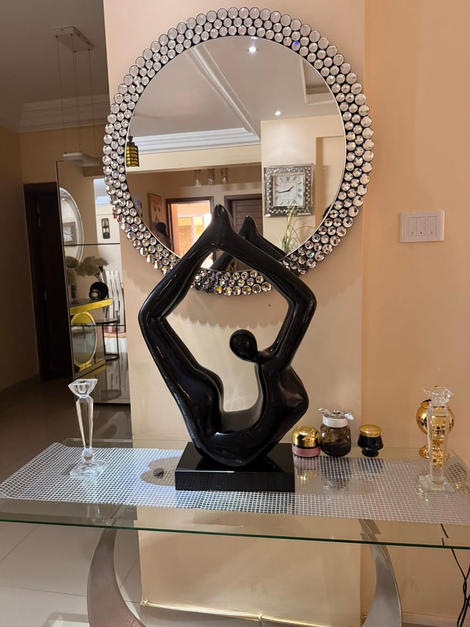 At heart of Virage - best spot to stay in Dakar Apartment in Dakar