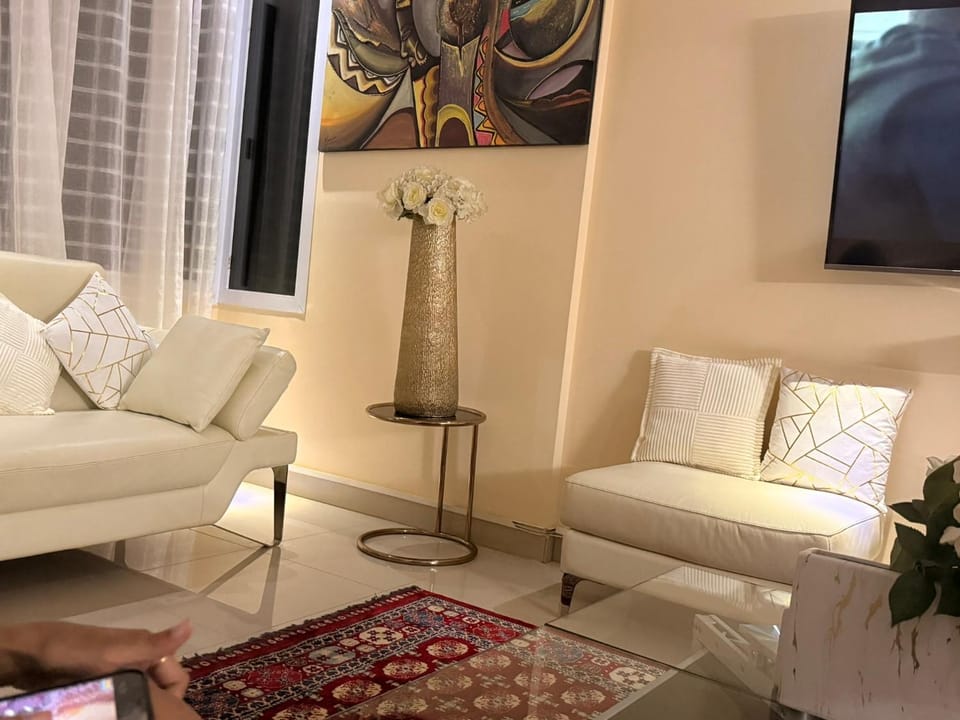 At heart of Virage - best spot to stay in Dakar Apartment in Dakar