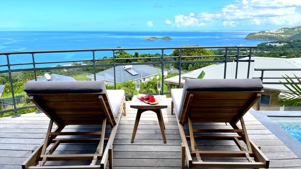 Natural landscape, Pool view, Sea view, Swimming pool, sunbed