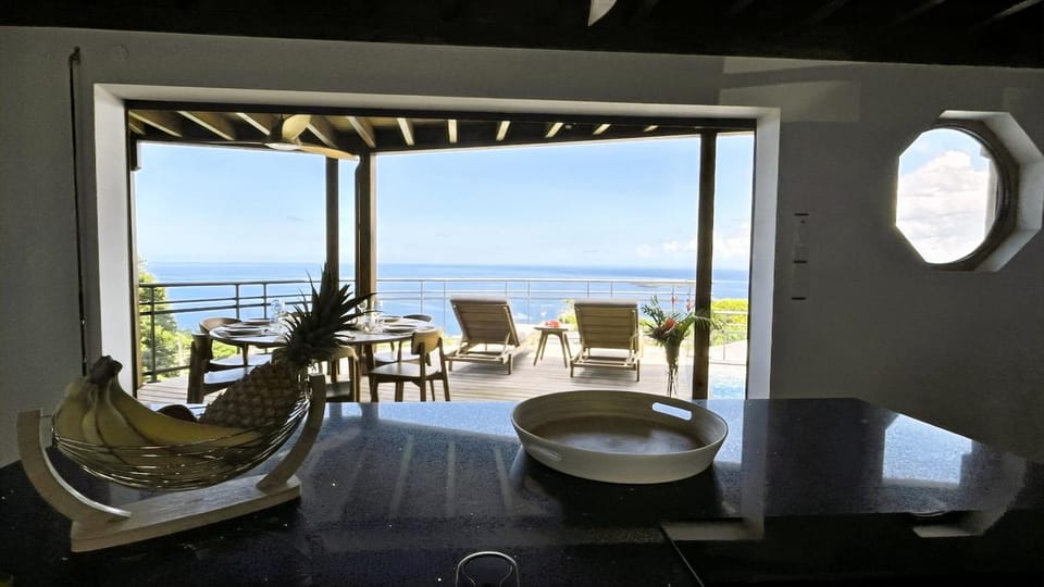 Natural landscape, Dining area, Sea view, kitchen
