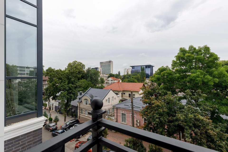 Balcony/Terrace, City view