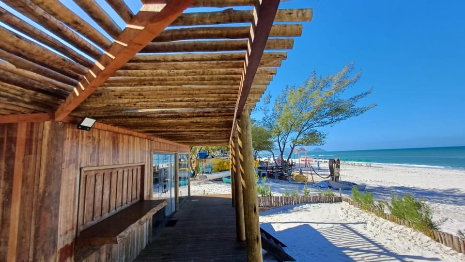 Chalé Beach Front Arraial do Cabo House in State of Rio de Janeiro