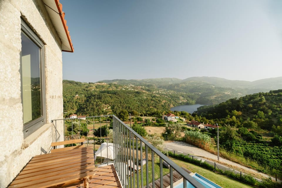 MONTD'OR Azenha - by RowdHouses Villa in Porto District