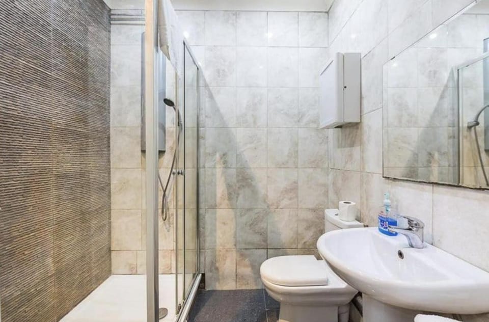 Modern 3 Bedroom Apartment Apartment in City of Westminster