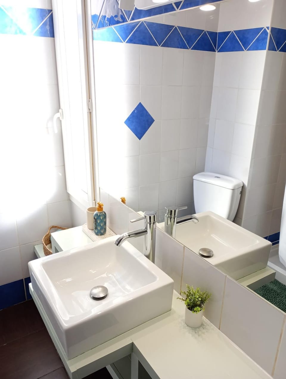 Joli studio avec balcon proche gare Apartment in Perpignan
