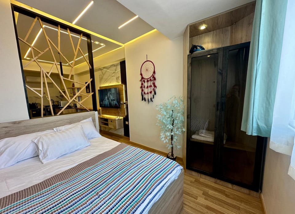 Bed, Bedroom, wardrobe