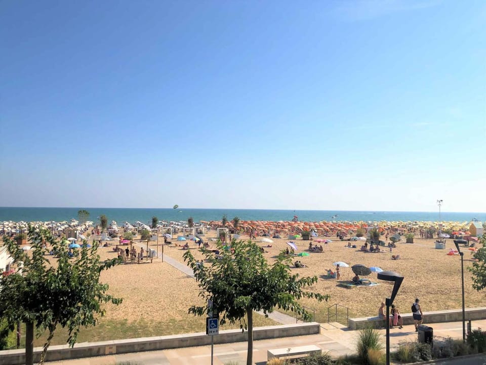 Summer, Beach