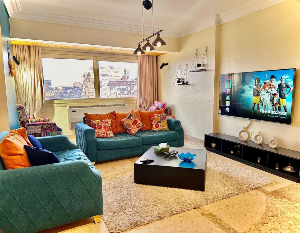 TV and multimedia, Living room, Seating area