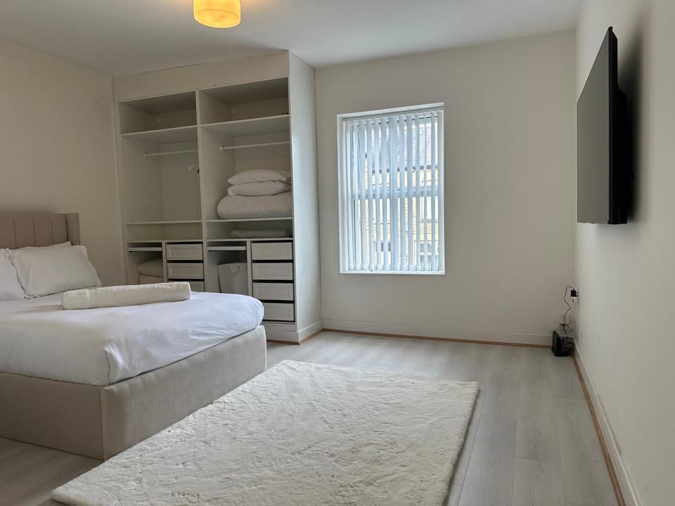 The Beige House House in Dewsbury