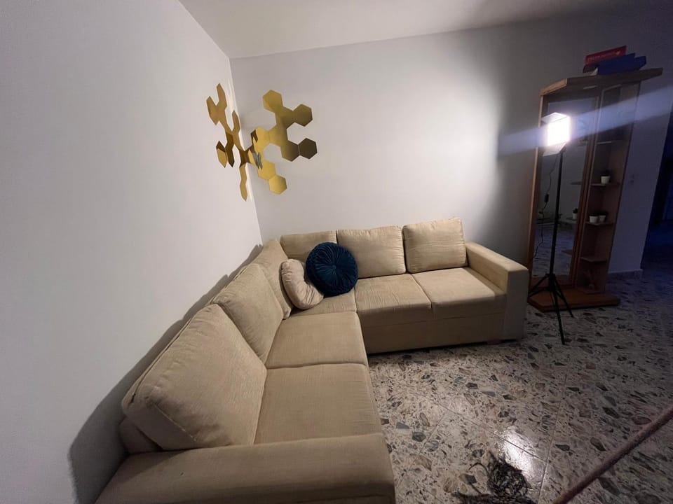 Amplio apartamento Guayabal cerca aeropuerto Olaya Herrera Apartment in Medellin