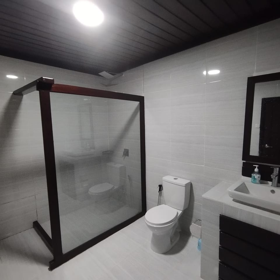 Shower, Toilet, Bathroom