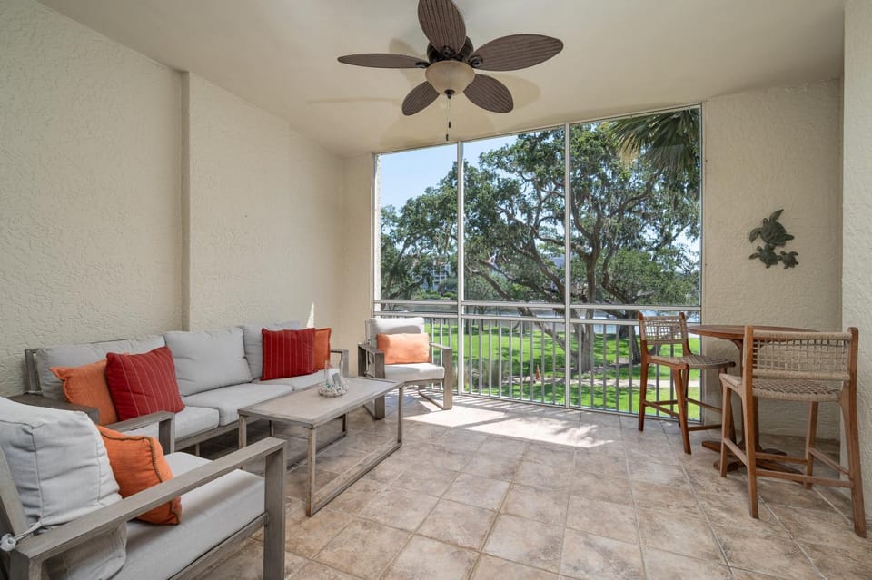3BR l Pool Family & Corporate Travel Sleeps 6 House in Palm Coast