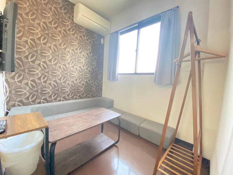 TV and multimedia, Living room, Photo of the whole room, air conditioner