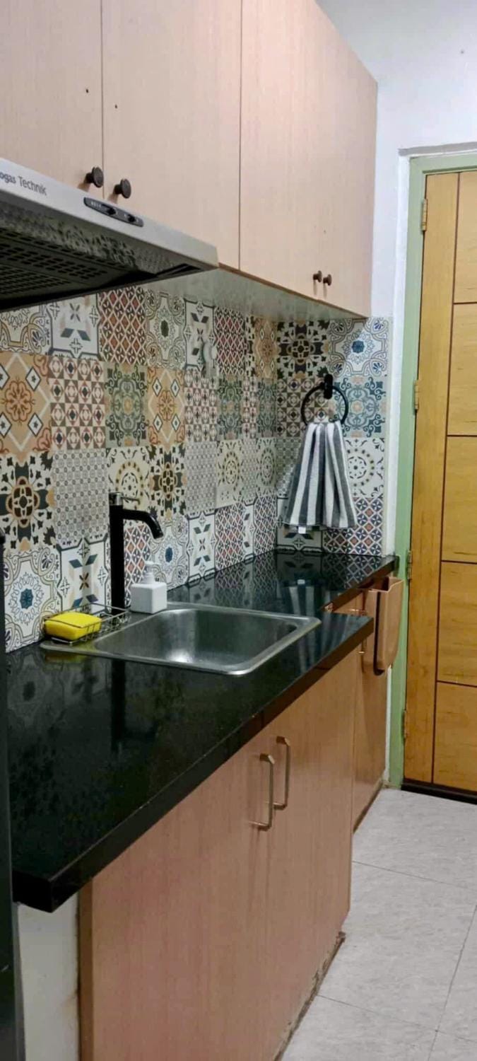 Close by landmarks and airport Apartment in Manila City