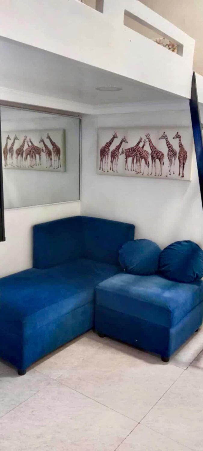 Close by landmarks and airport Apartment in Manila City
