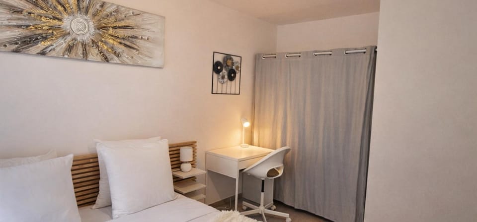 Appartement Cosy Dans Un Ecrin De Verdure -Nice Apartment in Nice