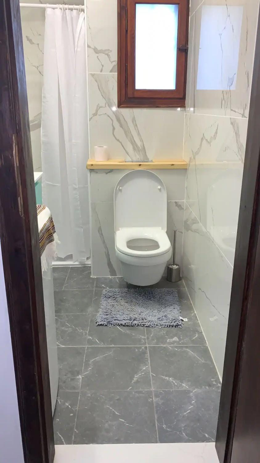 Toilet, Bathroom