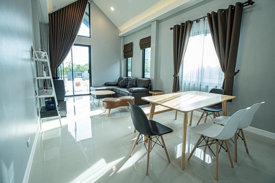 Lunar pool villa sattahip Villa in Chon Buri Changwat