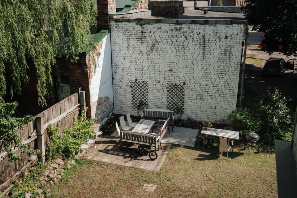 Patio, Garden view