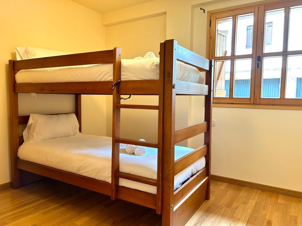 Apartament de muntanya i lluminós by RURAL D'ÀNEU Apartment in Pallars Jussà
