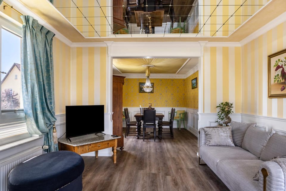Property building, Living room