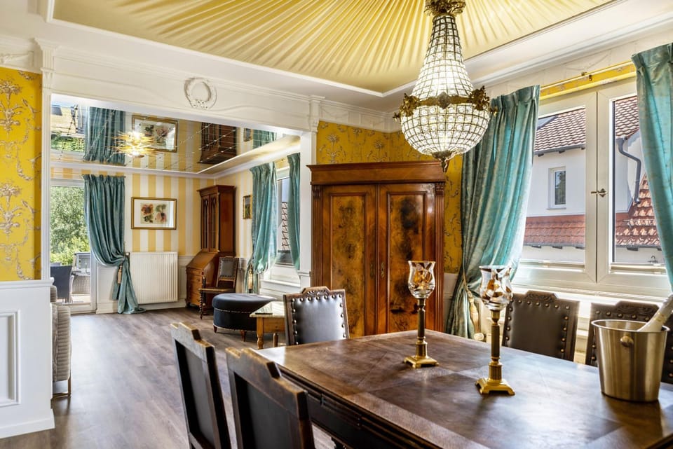 Property building, Living room