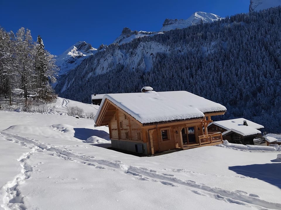 Le balcon de la pointe percée Chalet in Le Grand-Bornand